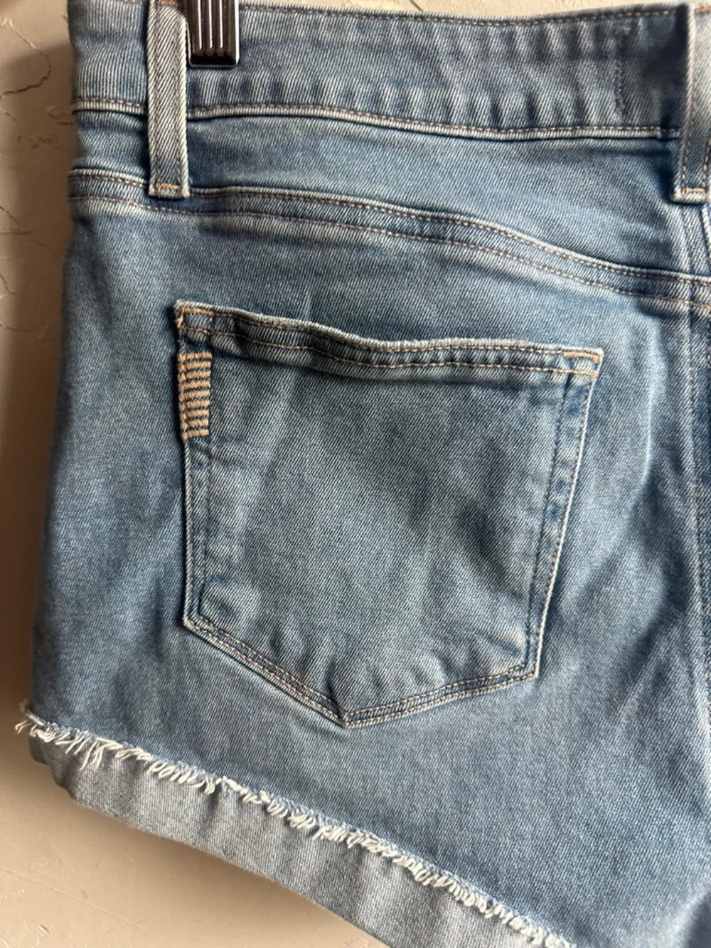 PAIGE‎ Jimmy Jimmy Distressed Denim Shorts Y2K Model Off Duty Festival Summer 29